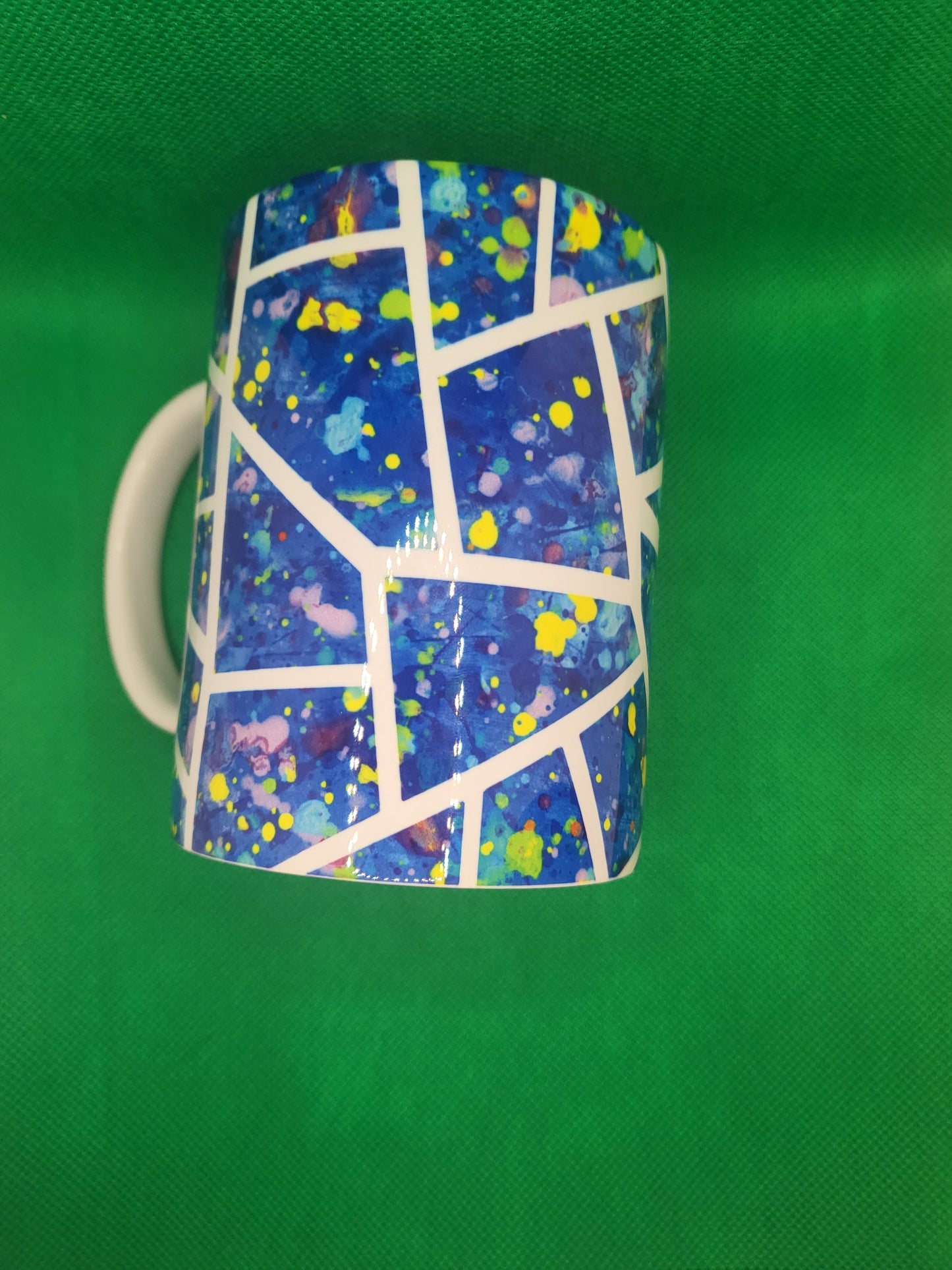 Einzigartige Unikate Tasse - "Cosmic Chaos"